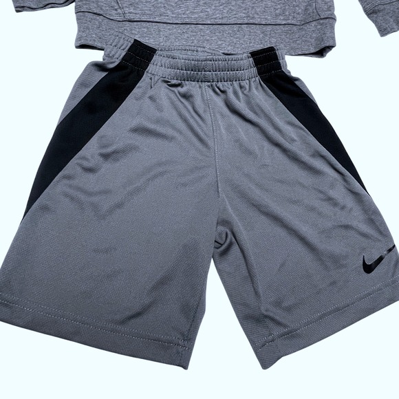 Nike Gray Black Sweatshirt and Shorts Bundle Boys 6-7 - Picture 6 of 10